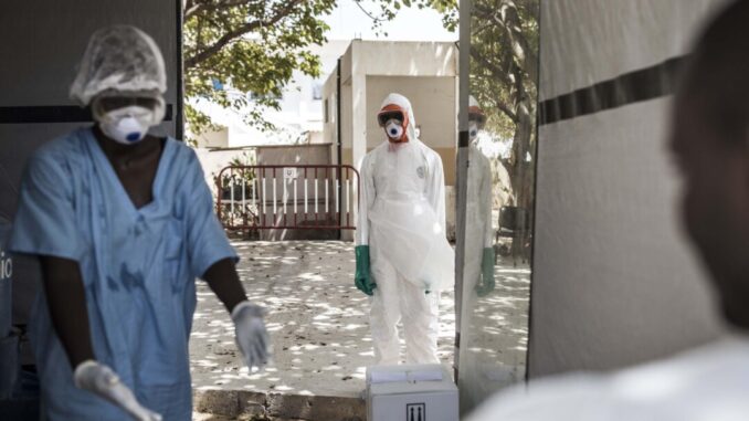 Covid: Sereni, 'sviluppare produzione vaccini in Africa'