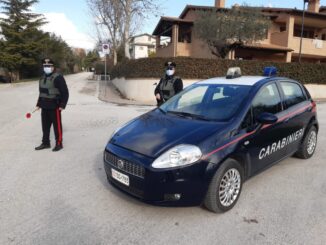 A bordo di un furgone con merce sospetta, denunciati a Foligno. I 3 sono stati denunciati per ipotesi di reato di ricettazione.
