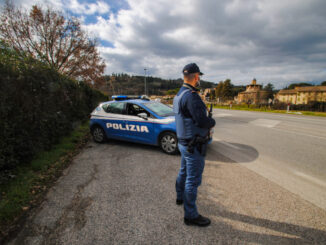 Fermato per un controllo, ma era in quarantena, denunciato