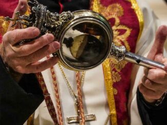 Napoli: miracolo di San Gennaro
