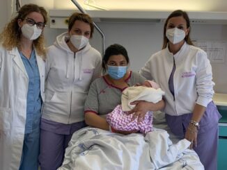 Bimba non aspetta e nasce nel parcheggio dell'Ospedale