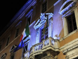 Palazzo Donini in blu per la giornata della consapevolezza sull'autismo