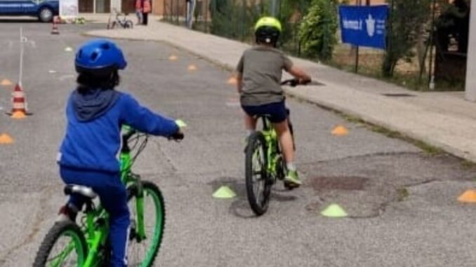 Istituto comprensivo Felice Fatati, giornata di educazione stradale. Nei giorni 25 e 26 maggio gli alunni della scuola primaria