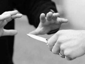 Aeroporto di Parigi, uomo armato di coltello ucciso da agenti, dal comportamento aggressivo e con un coltello