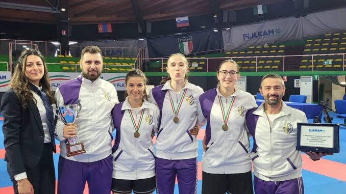 Karate, Campionato Italiano Juniores, gemelle Pergolesi di bronzo al Palafijlkam di Lido di Ostia fine settimana