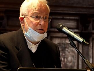 Cardinale Gualtiero Bassetti rinuncia alla guida dell'archidiocesi, l'annuncio