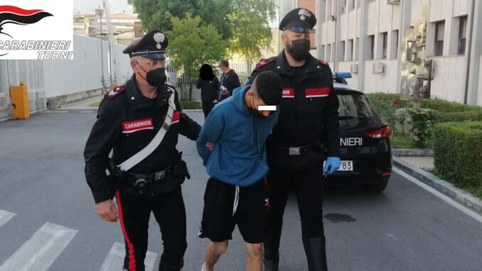 Espulsione di corriere della droga albanese alla frontiera