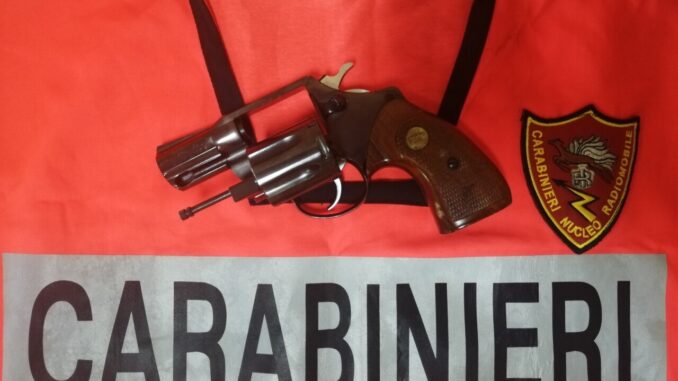 Spari all'alba straniero arrestato, ragazza gli ha detto no e lui va via di testa