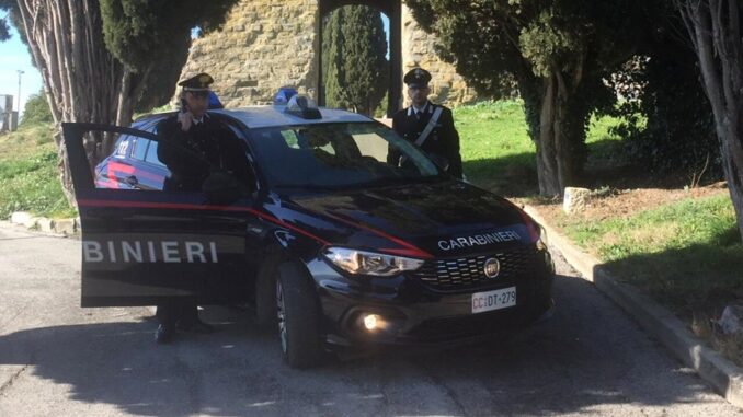 Acquista sacchi di pellet a 1€, truffa per una signora di Torgiano. Concordato il prezzo aveva effettuato una ricarica di 240 euro