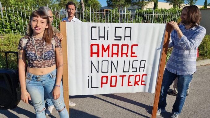 Solidarietà con Anita Mariani, manifestazione in piazza a Perugia