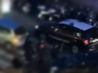 Ubriaco aggredisce i carabinieri nella notte, aveva cacciavite di 24 cm