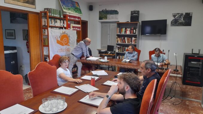 Smaltimento dei rifiuti, approvato PEF e tariffe TARI a Parrano. Il Consiglio Comunale di Parrano riunitosi il 31 maggio