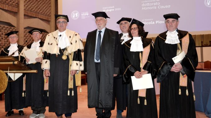 Conferito al Maestro Nicola Piovani, il Dottorato honoris causa