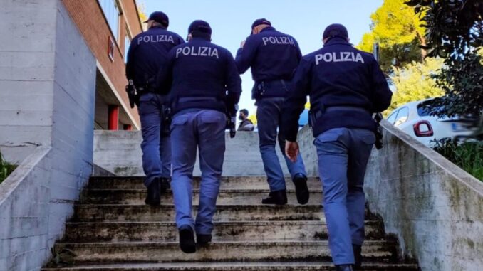 Messaggio, voglio farla finita, panico a Case nuove di Perugia, un vita difficile