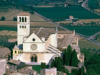 Assisi, l'appello per la pace: portare i contendenti delle guerre. Le celebrazioni in onore di San Francesco