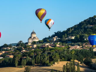 Da Todi 100 mongolfiere in volo sui cieli dell'Umbria