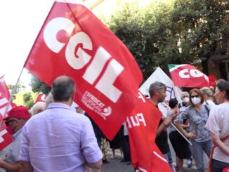 Sindacati Terni, sanità arrivata allo stremo, presidio davanti palazzo Governo