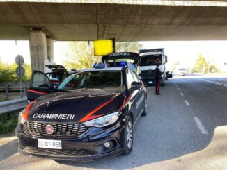 Controllo dei carabinieri, soggetti drogati, ubriachi e armati in giro per Terni