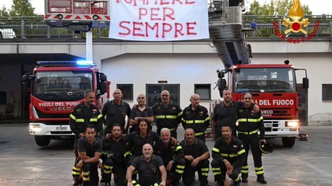 Stefano Petrucci, capo reparto dei vigili del fuoco, in pensione