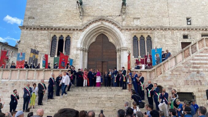 Vescovo Perugia a Istituzioni, vostra forma alta di carità