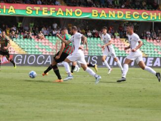 Ternana-Cosenza: finisce 1-1 al Liberati, per i rossoverdi in gol Andrea Favilli