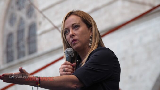 Rinvio a giudizio per minacce e diffamazione alla Presidente Giorgia Meloni