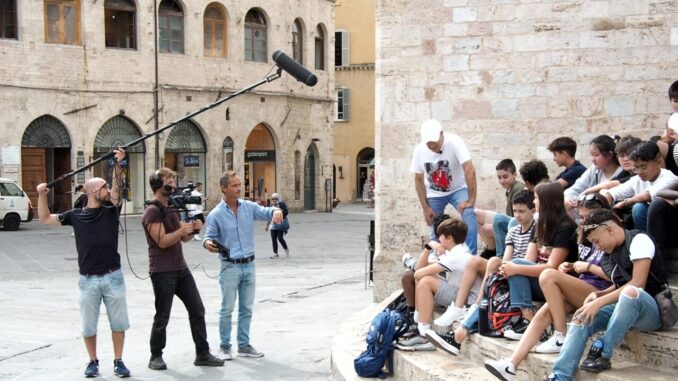 Perugia e la scuola secondaria di primo grado A. Volumnio su Rai 1