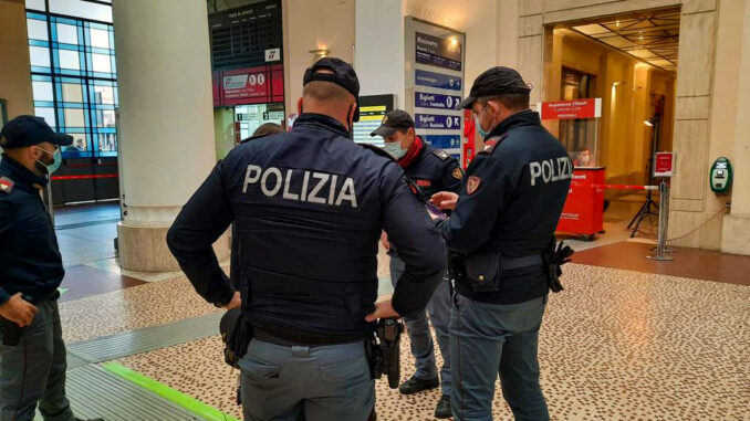 Stazioni in sicurezza, proseguono i controlli della polizia ferroviaria