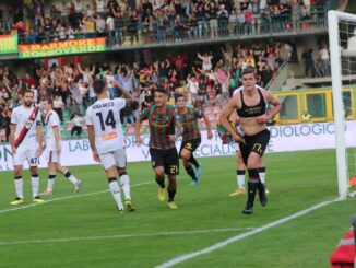 Ternana-Genoa 1-2, i liguri scavalcano i rossoverdi e conquistando la vetta della classifica