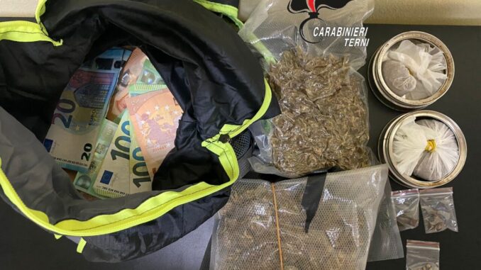 Aveva due etti di droga e 10mila €, arrestato per spaccio