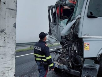 Incidente con tre mezzi pesanti, caos sull'Autostrada del Sole, tra Orvieto e Attigliano
