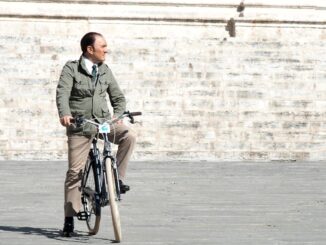 Paesi che vai di Rai approda a Perugia, in piazza IV Novembre registrata una puntata