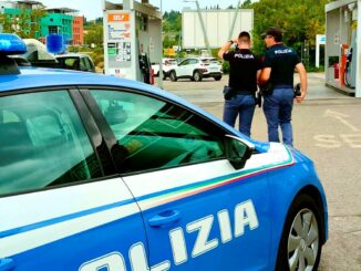 Guidava ubriaco e con revisione auto scaduta scaduta da 5 anni, denuncia