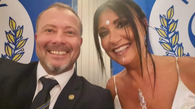 Sean Henke, presidente Fesik, insignito del grado di 8° dan di karate