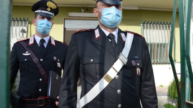 Andava a spasso per Terni con droga in tasca, 4 grammi di cocaina