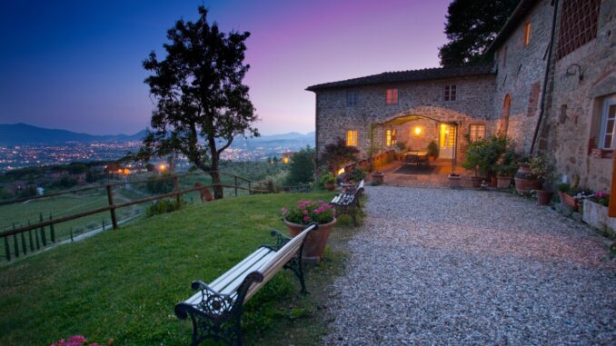 Turismo: pubblicati 2 bandi della Regione Umbria, in arrivo 23 milioni a sostegno delle imprese ricettive umbre