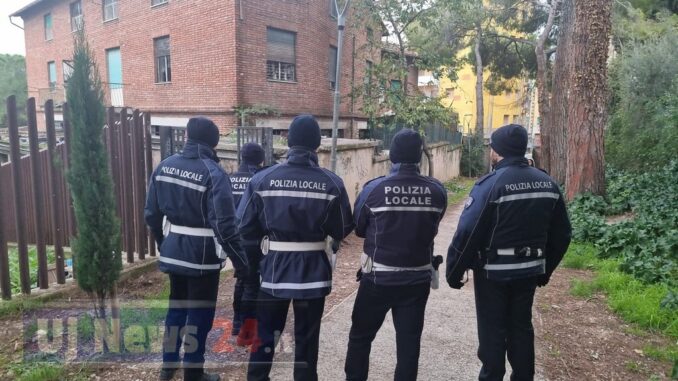 Blitz forze dell'ordine a Fontivegge, altra operazione nella palazzina via Oddi Sforza, occupata abusivamente