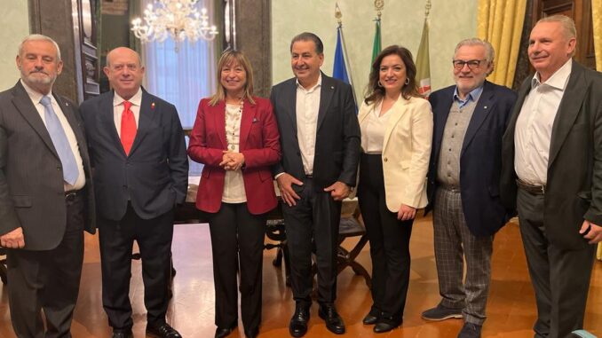 Presidente Tesei riceve ct Nazionale Pallavolo Ferdinando De Giorgi