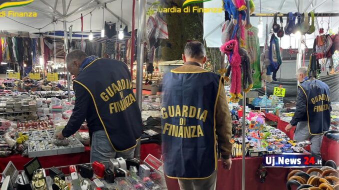Guardia di finanza alla fiera dei morti, sequestri e segnalazioni