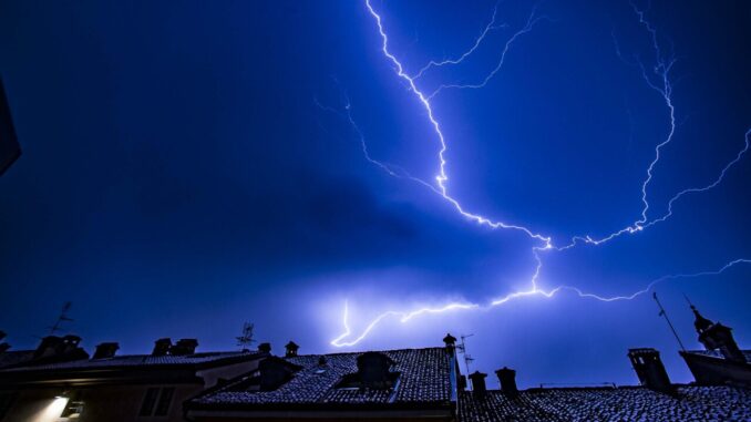 Allerta arancione per l'Umbria scuole chiuse ovunque, è allarme