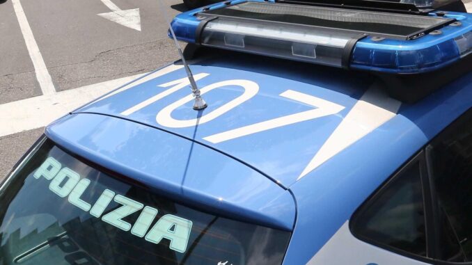 Furto in abitazione e lesioni, arrestato alla frontiera