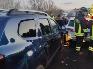 Tamponamento a catena con tre auto sull'A1 ad Orvieto, chilometri di coda