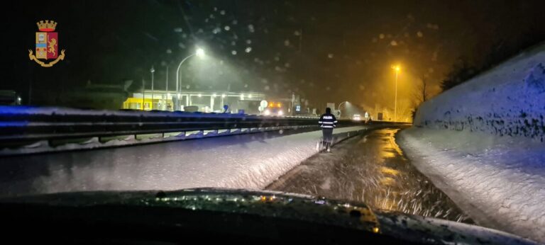 Sicurezza, viabilità strade e maltempo, le foto della polizia stradale