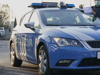 Terrorizzata dal marito rivolge alla polizia e va al centro antiviolenza