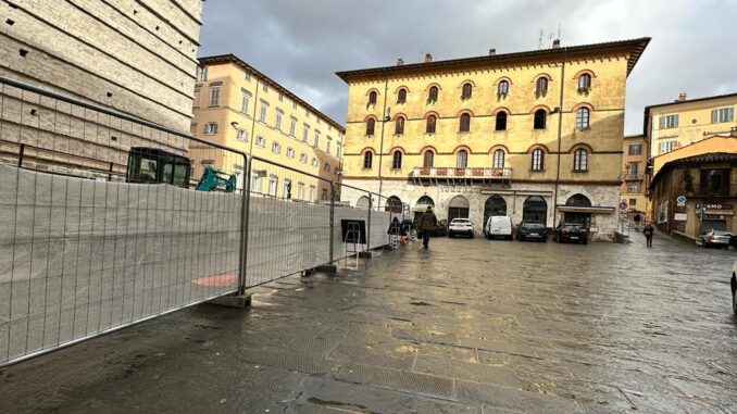 Gradini scalinata Duomo Perugia, interrogazione Tizi (M5s)