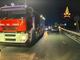 Incidente sul raccordo all’altezza di Mantignana: un ferito