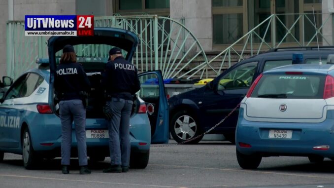 Piazza Partigiani a Perugia, violenta rissa, cazzotti e bottiglie rotte, paura tra la gente