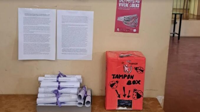 Distributori assorbenti gratuiti e contraccettivi scontati per studenti
