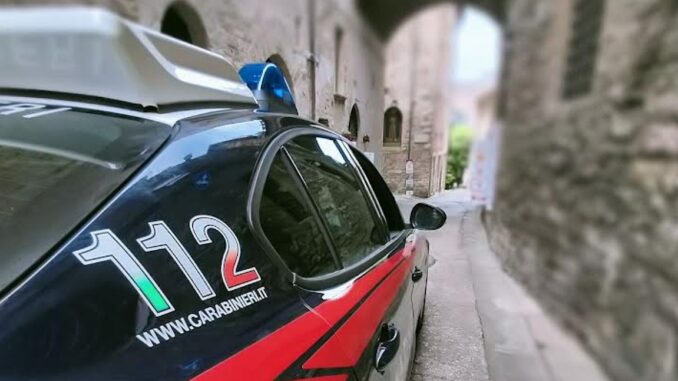 Circuisce anziana parente e dilapida patrimonio, denunciata dai carabinieri