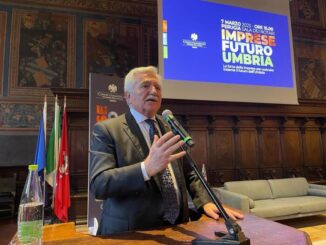 Mencaroni confermato presidente di Confcommercio Umbria